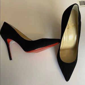 Suede heels Christian Loubutin.